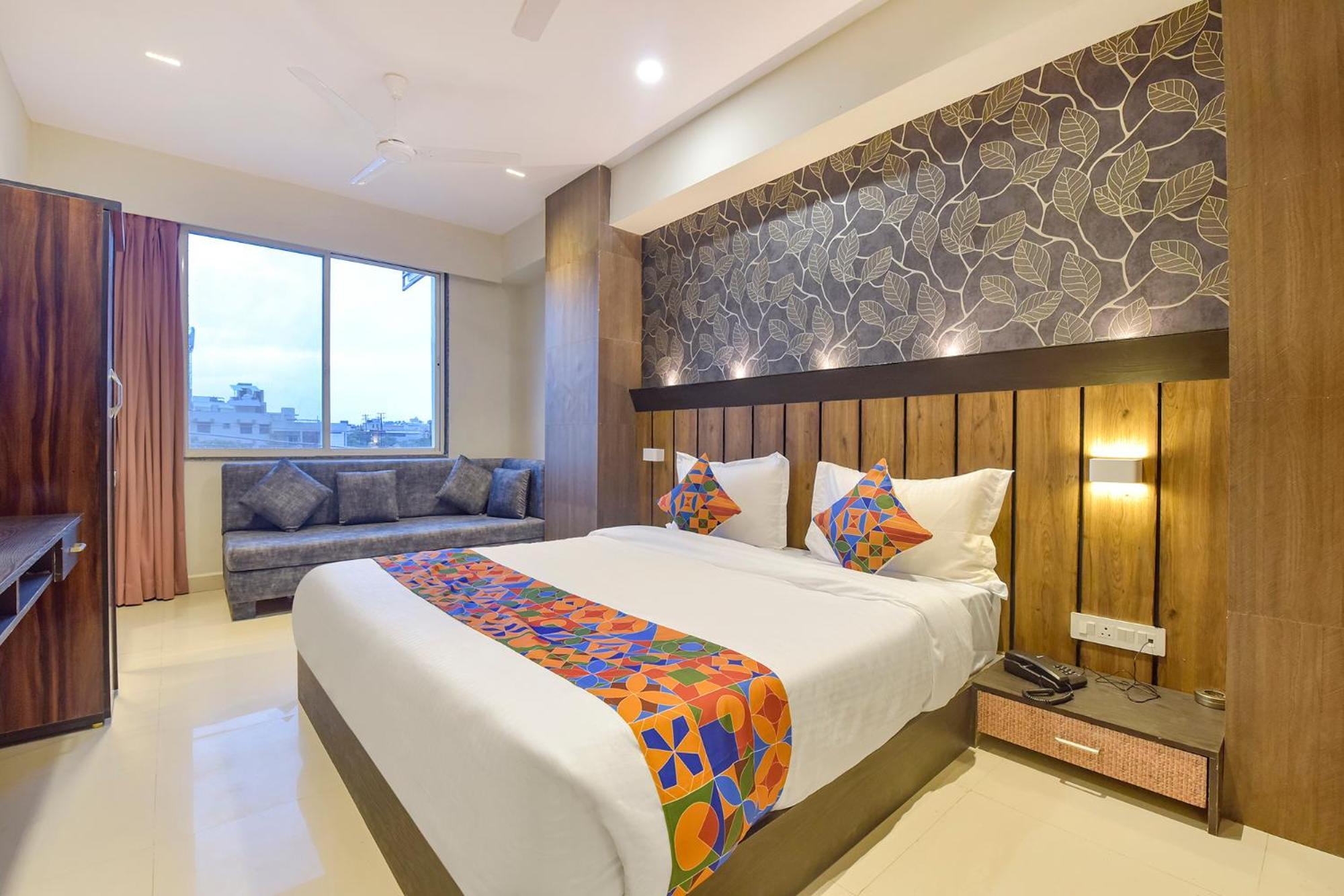 Fabhotel The Max Glory Индаур Экстерьер фото