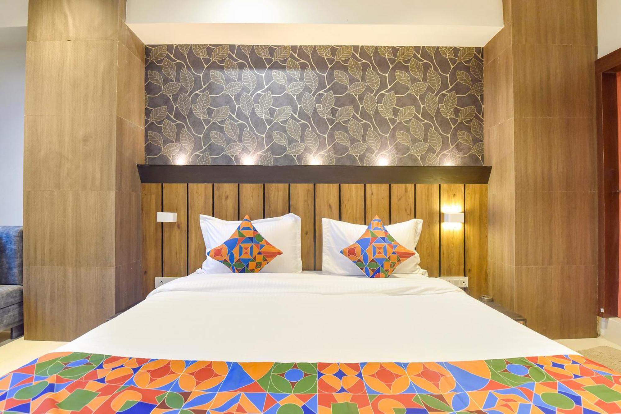 Fabhotel The Max Glory Индаур Экстерьер фото