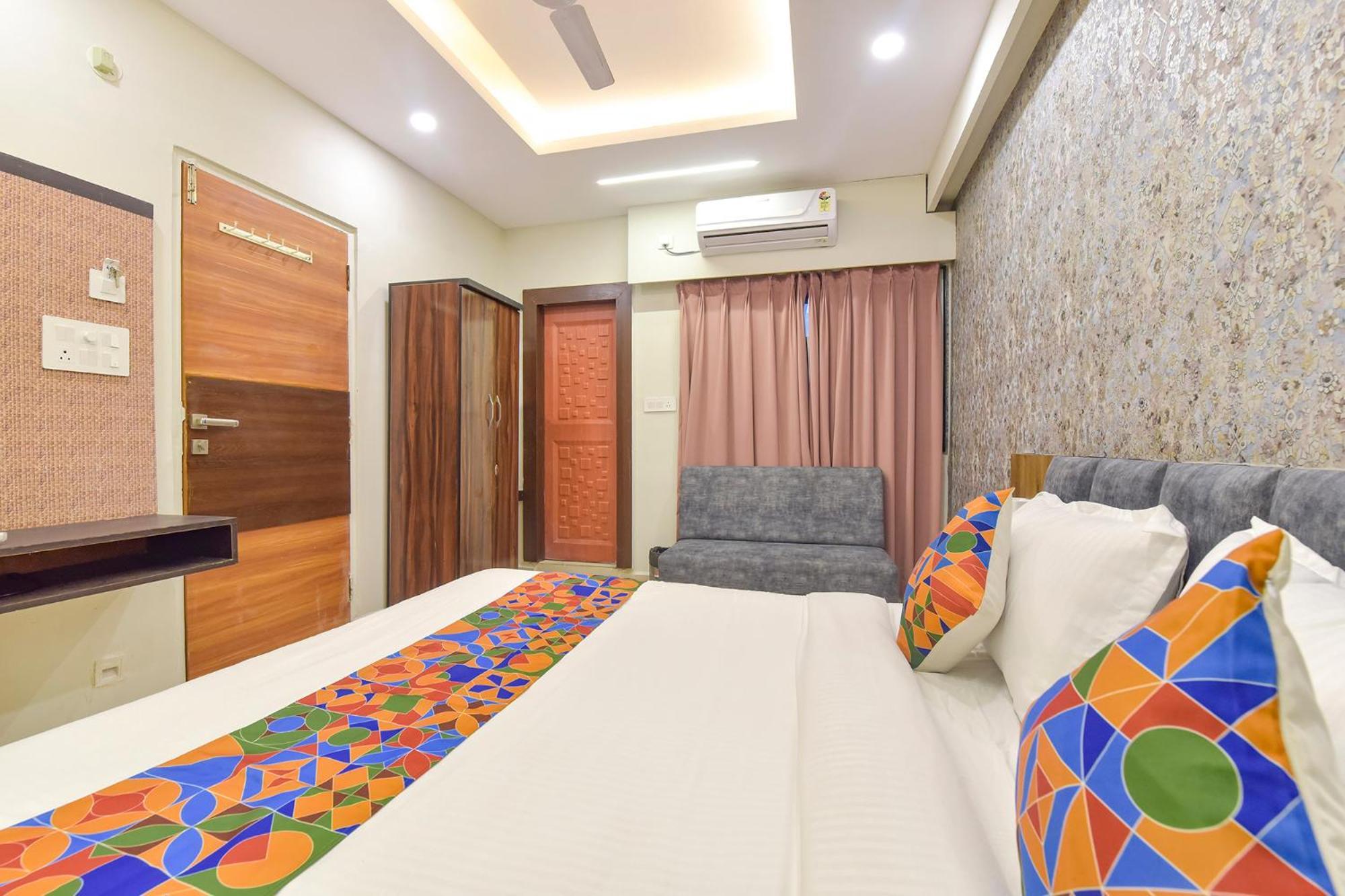 Fabhotel The Max Glory Индаур Экстерьер фото