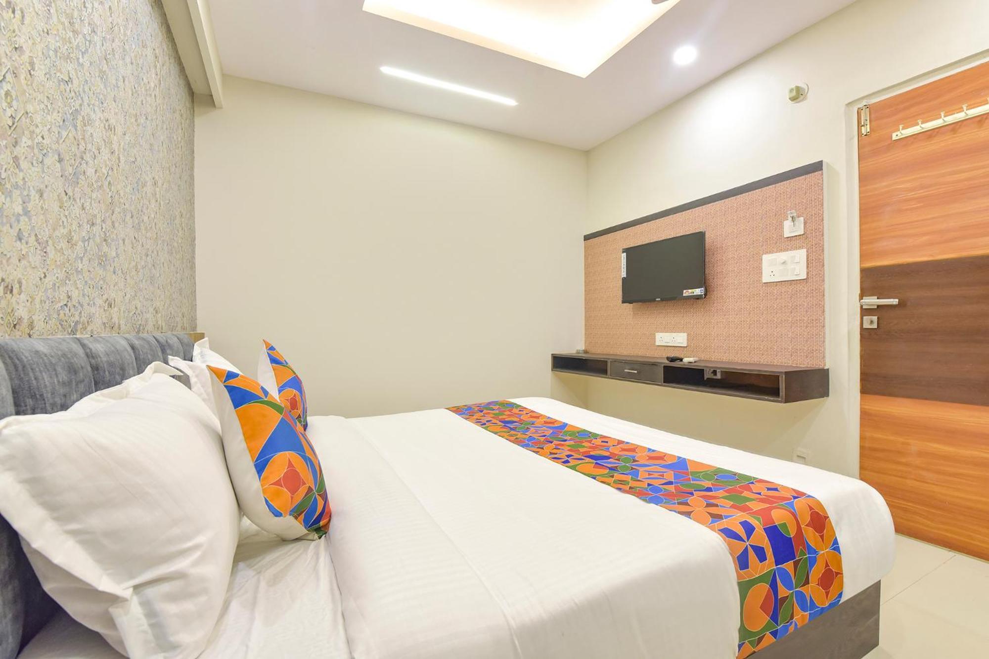 Fabhotel The Max Glory Индаур Экстерьер фото
